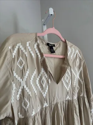 Beige Embroidered V-Neck Tunic Peasant Dress Boho Bell Sleeve Babydoll Sz L thumbnail 3