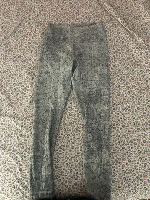 Lululemon Speckled Grey Leggings Motivate Heather Black Ankle Length 6 thumbnail 5