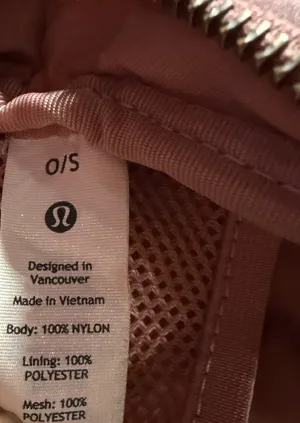 Lululemon Everywhere Belt Pink Pastel 1L Bag Crossbody thumbnail 4