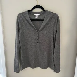 Athleta Uptempo Ribbed Henley Gray Ribbed thumbnail 2