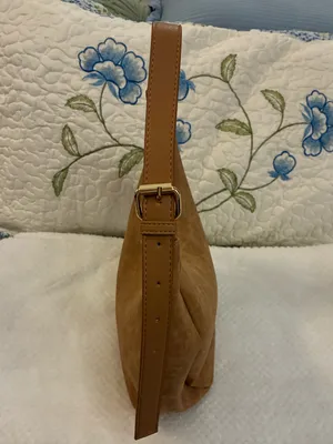 Soft Tan Hobo Shoulder Bag - Everyday Women’s Handbag by Fourth Studio thumbnail 4