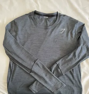 Long Sleeve thumbnail 1