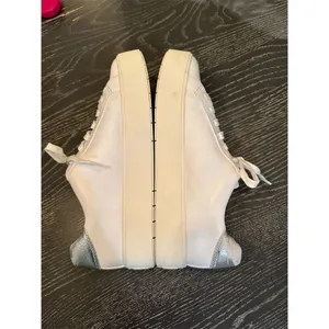 Vince Women's White Leather Lace-Up Sneakers Size 9.5 Casual Fashion thumbnail 4