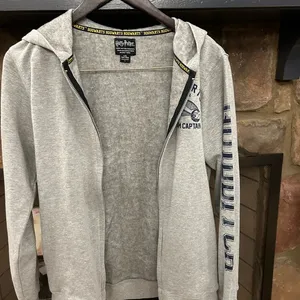 Harry Potter Gray Hogwarts Hoodie NEW thumbnail 1