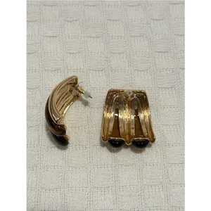 8 Other Reasons Gia Stud Earrings Brown / Gold thumbnail 6