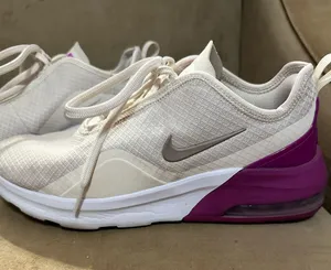 Nike Air Max Women’s Sneakers thumbnail 1