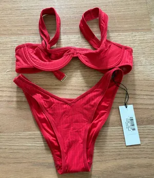 Frankie’s bikinis red set thumbnail 1