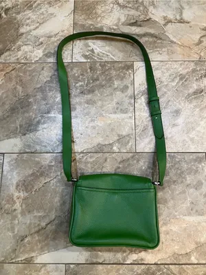 Kate Spade New York Run Around Green Pebbled Leather Crossbody Bag thumbnail 4