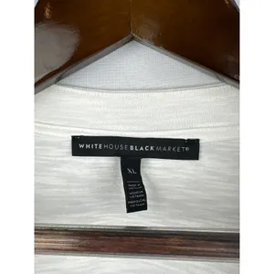 Women’s White House Black Market XL White T-Shirt thumbnail 4