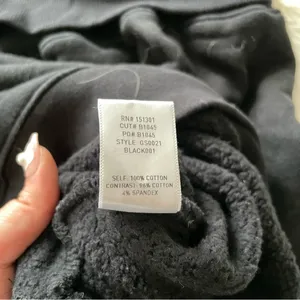 Good American black off the shoulder sweatshirt thumbnail 3