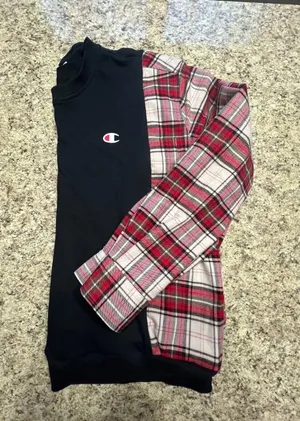 Champion Rework  sweater thumbnail 1