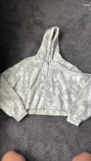 Hollister Camo Zip-Up Sweater thumbnail 5