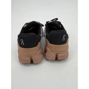 On Cloudflyer Running Shoes Womens 6 Grey Black Clay thumbnail 4