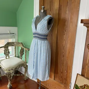 💥ALLEN SCHWARTZ Delilah Blue Gingham Smocked Waist Knee Length Dress XS💛 thumbnail 8