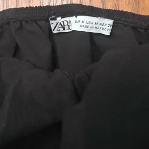 ZARA Off-the-Shoulder Puff Sleeve Criss‎ Cross Self Tie Crop Top in Black Medium thumbnail 7