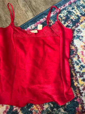 Victoria's Secret Red Satin Lace-Trim Cami Top size M thumbnail 2