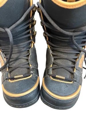 * Rome Women's Bastille Black with Gold Accents Snowboard Boots | Size 6.5 thumbnail 6