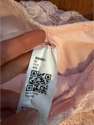 Karol G Costume Pink Size M thumbnail 6