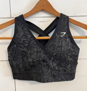 Gymshark Adapt Animal Seamless Sports Bra. Size Medium. New Without Tags. thumbnail 1