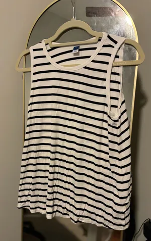 Flowy Stripped Black & White Tank thumbnail 2