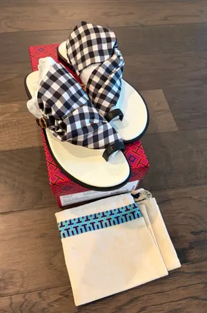 New In Box Tory Burch Shelby Scarf Sandak Sz 8 thumbnail 1