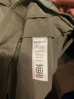 Athleta Tribeca Utility Crop Casual Pants in Laurel Olive Green Size 2 thumbnail 4