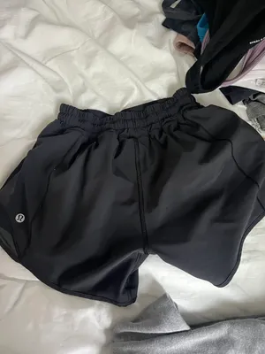 Lululemon Hotty Hot Shorts 4” thumbnail 2