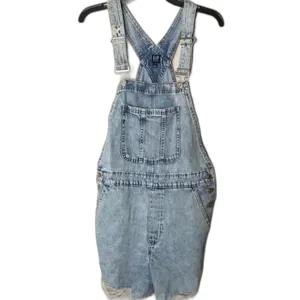 GAP Women's Distressed Denim Shortalls Washwell‎ Light Wash Overalls Medium thumbnail 2