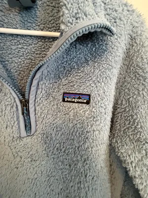 Patagonia Women’s Pullover Fleece thumbnail 2