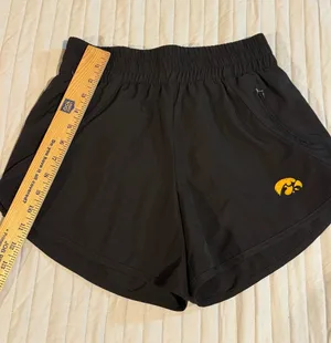 University of Iowa women's shorts athletic wear, running‎ or shorts size small thumbnail 1