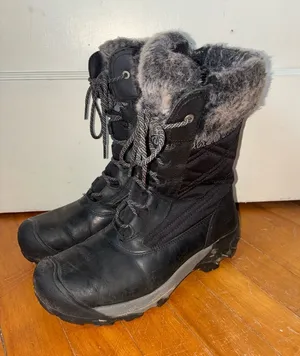 Keen Women's 10 Hoodoo III Waterproof Insulated Leather Boots Faux Fur thumbnail 1