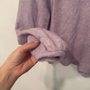 Madewell Payton Pullover Sweater in Coziest Yarn Heather Lilac L thumbnail 4