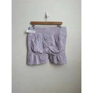Fabletics Women's Seamless Scrunch Short 4" Black size 2x Lavender Leopard thumbnail 4