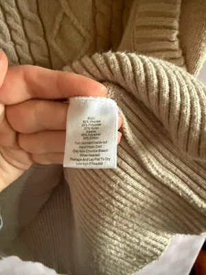 Sweater Size XL thumbnail 3