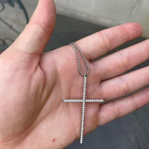 Free People Y2k Classy timeless silver diamond cross necklace thumbnail 2