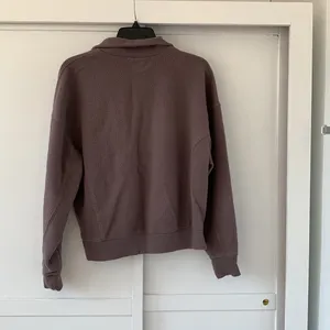 Universal Threads Cozy Purple Pull Over • Size M thumbnail 5