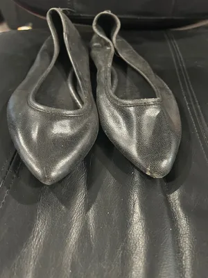 Frye Black Leather Pointed Ballet Flats thumbnail 12