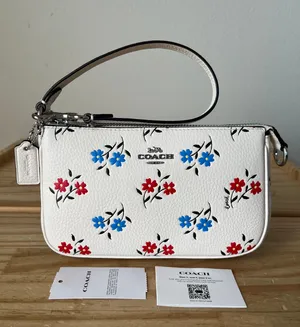 Coach Nolita 19 thumbnail 2