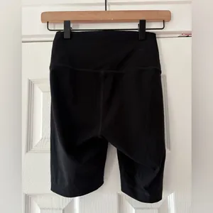 Everlane Size XS The Preform‎ Bike Short Black Unused Condition thumbnail 4