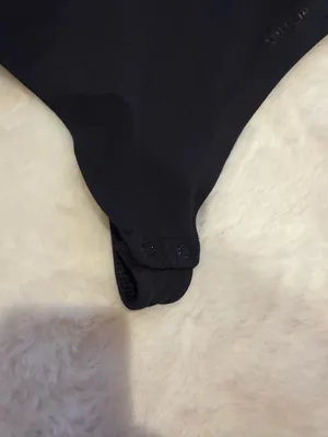 Aritzia Off-The-Shoulder Bodysuit Contour thumbnail 3