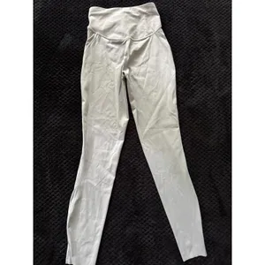 lululemon Women's Align High-Rise‎ Leggings Light Neutral Size 4 thumbnail 4