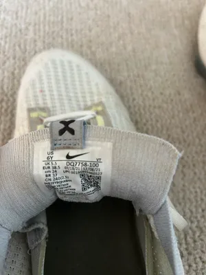 Nike Air Vapormax Flyknit 2 thumbnail 6