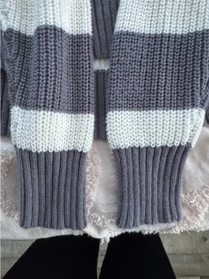 American Eagle Oversized sweater thumbnail 3