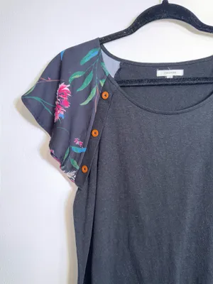 Maurices Floral Flutter Sleeve Top Black Multi Button Contrast thumbnail 3