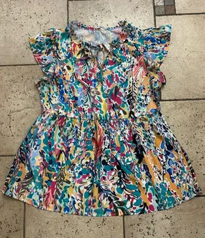 Like new women' s Multicolor Floral Ruffle Dress Top size S thumbnail 1