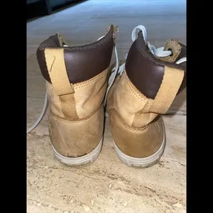 Timberland Women's Skyla‎ Bay Hiking Boot Size 7 thumbnail 4