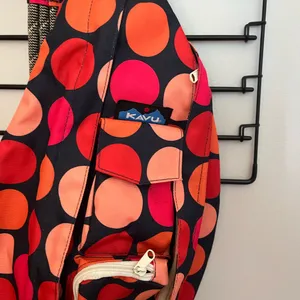 NWOT KAVU One Of‎ A Kind “Got Dots” Rope Sling Bag thumbnail 3