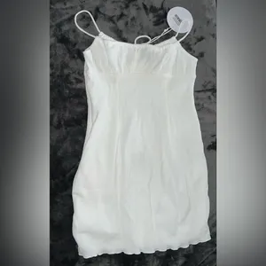 Princess Polly Slow Dancing Mini Dress in White Size 6 New with tag thumbnail 16