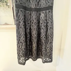 Lauren Ralph Lauren Black Metallic‎ Lace Classy Dress Size 4 pockets thumbnail 5