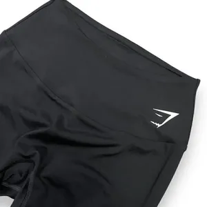 Gymshark Black Cropped Leggings thumbnail 2